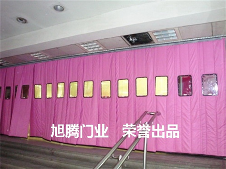 商场棉门帘.jpg